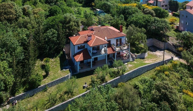 Beautiful apartment for 4 guests with A/C, WIFI, TV, terrace and pets allowed