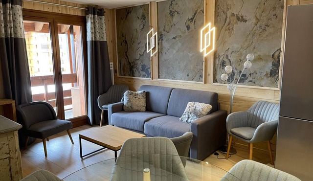 Beautiful apartment - comfortable and warm at the foot of the slopes.