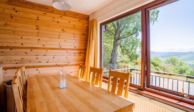 Beautiful apartment in villa for 6 people with WIFI, TV, patio and panoramic view