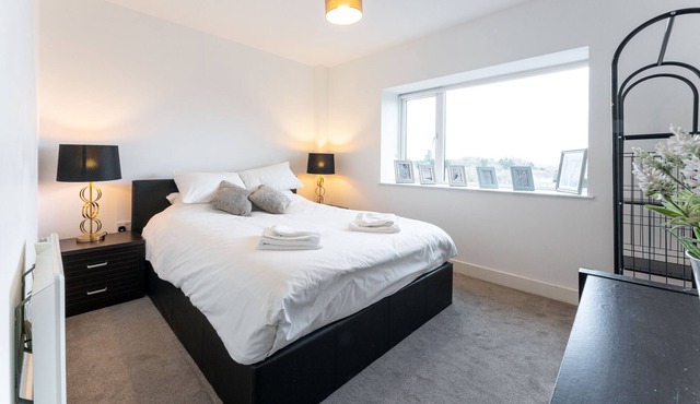 Beautiful Apartment Worcester - free parking