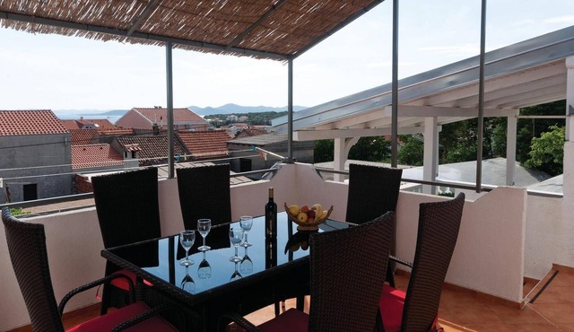 Beautiful apartment in Pakostane with WiFi