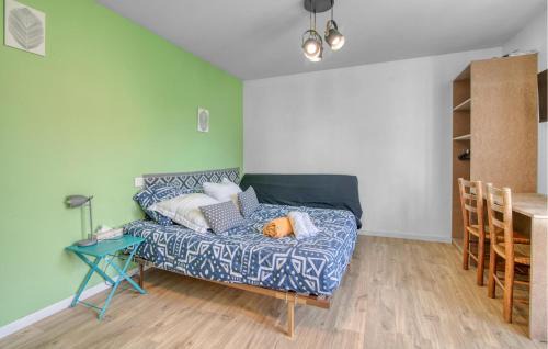 Beautiful Apartment In Albi With Wifi