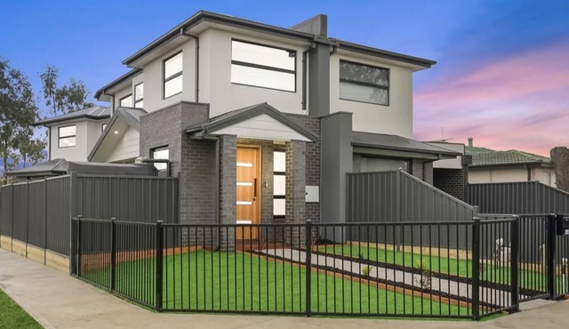 Beautiful apartment in the heart of Laverton