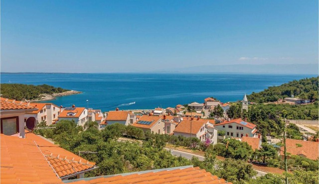 Beautiful apartment in Mali Losinj with 3 Bedrooms and WiFi