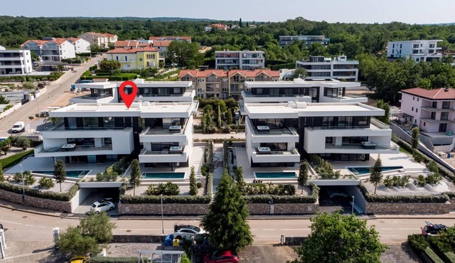 Beautiful apartment in Malinska