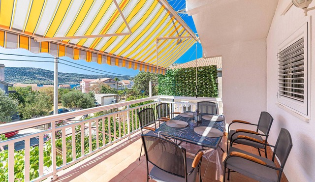 Beautiful apartment in Poljica with WiFi