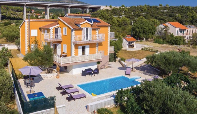 Beautiful apartment in Sibenik