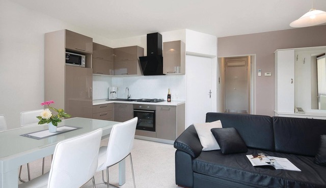 Beautiful apartment in Rabac with WiFi