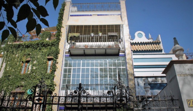 BEAUTIFUL APARTMENT IN THE HISTORICAL CENTER OF SEVILLE