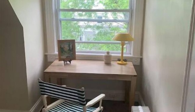 Beautiful Apartment in Scranton's Hill Section
