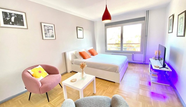 Beautiful apartment in wooded residence - Parking - Ecully