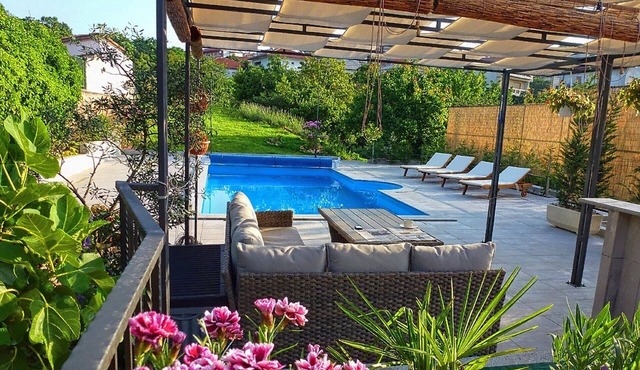 Beautiful Apartment Selci* located in the private house with the private pool