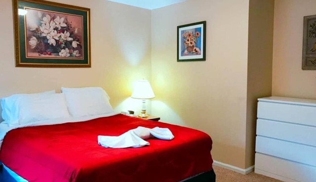Beautiful apartment in Historical Downtown Location.