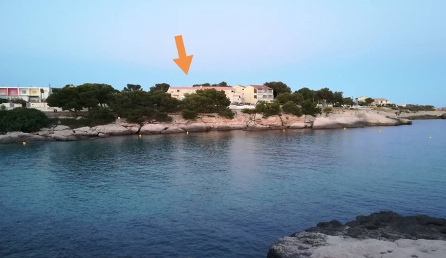 Beautiful apartment with terrace 50 metres from Carro beach