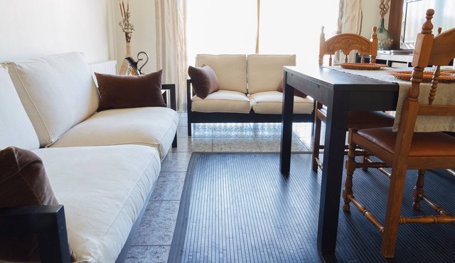 beautiful apartment with jacuzzi for 6 people in the heart of Penedés