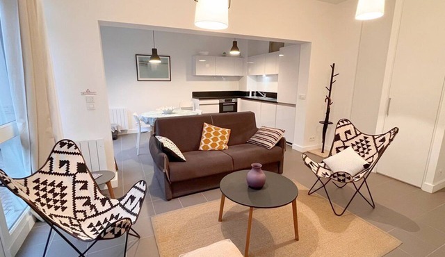 Beautiful appartment direct access to the lake