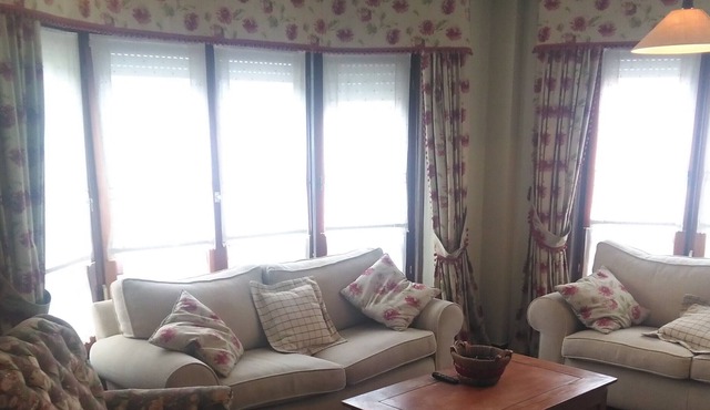 Beautiful apt comfortable downtown family Mundaka Urdaibai