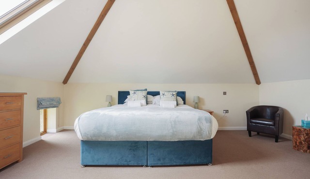 Beautiful Barn Conversion with Games Room