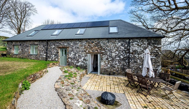 Beautiful Barn Conversion Near Plymouth and Dartmoor