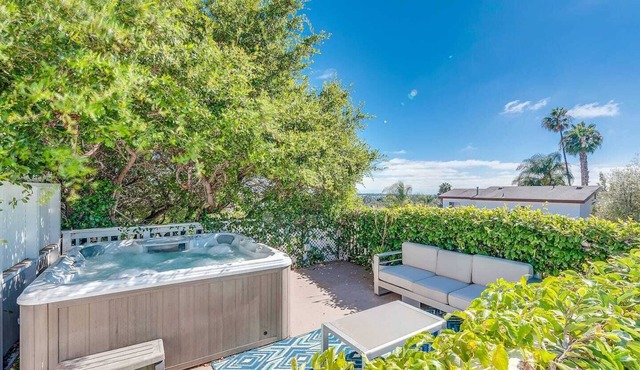 Beautiful Bay Park Cottage near everything