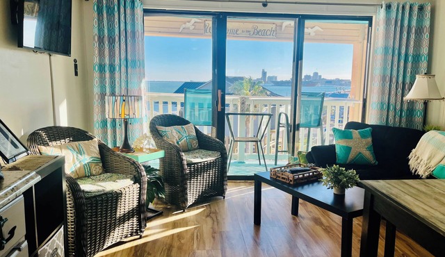 Beautiful Bayfront Water View