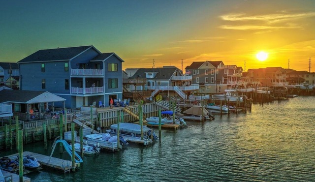 Beautiful Bayfront Duplex with Boat Slip