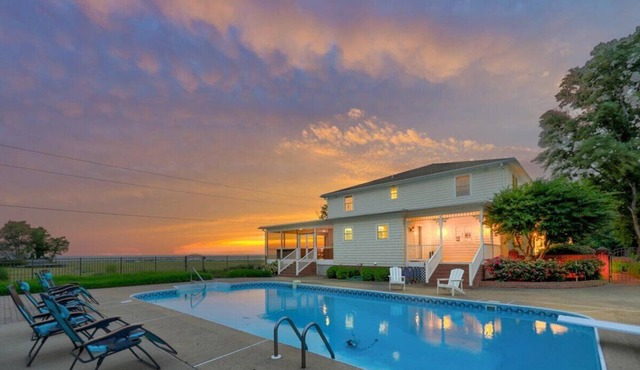 Beautiful Bayside Villa on Chesapeake