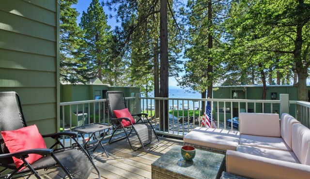 Beautiful Beach and Ski Cabin located on the North Shore of Lake Tahoe