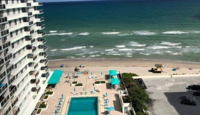 Beautiful beachfront condo 2-2 split plan with ocean front views. Free Parking