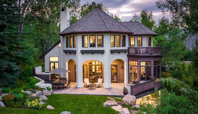 Beautiful Beaver Creek Mountain Villa. 5br/6ba w. Private Hot Tub!