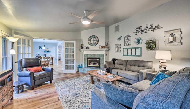 Beautiful Bella Vista Getaway Dogs Welcome!