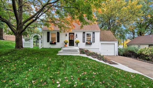 Beautiful Benson Cottage near Attractions!