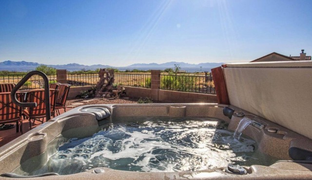 Beautiful Benson Getaway with Hot Tub