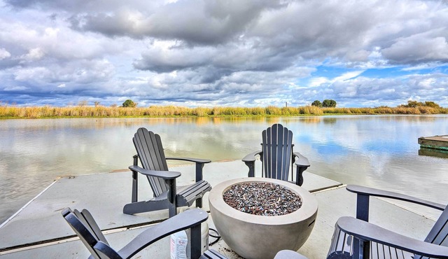 Beautiful Bethel Island Retreat w/ Boat Dock!