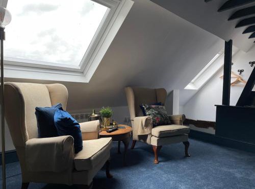 Beautiful boutique studio flat in town centre