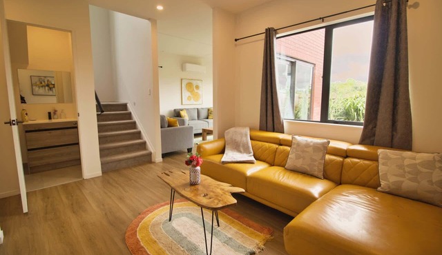 Beautiful Brand New Modern Living Getaway