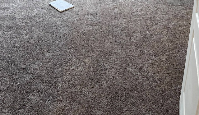 Beautiful brand new 4 bedroom townhome 5 mins from Frederick downtown