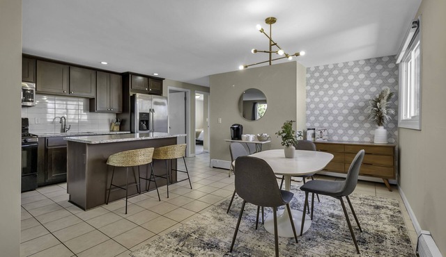 Beautiful Brand New & Fresh 3 Bedroom, Home Office, and Garage