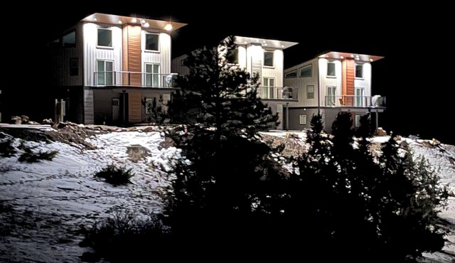 Beautiful Brand New Home with the BEST VIEW OF THE MISSOURI RIVER