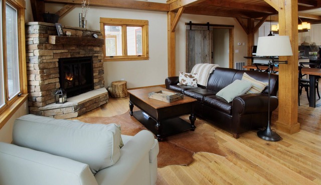 Beautiful Breckenridge 5BR/2.5 BA Single-Family Home Close to Town