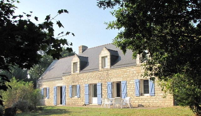 Beautiful Breton house surrounded by nature 30 minutes from Lorient