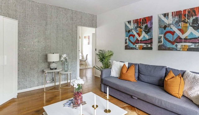 Beautiful Brickell Apartment/Beach 10min/Location/Shops