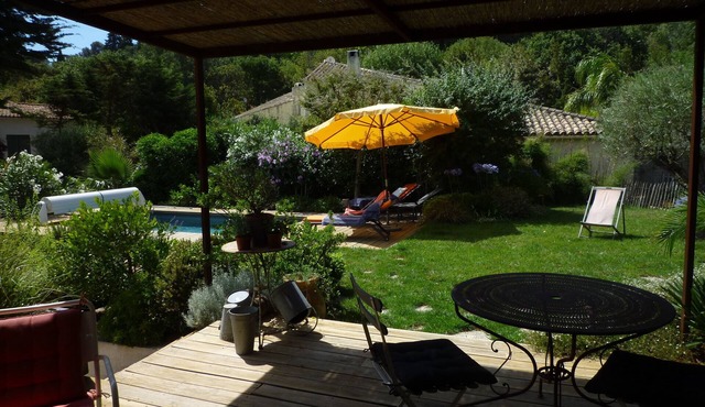 Beautiful bright Californian style house at Cap Brun with swimming pool
