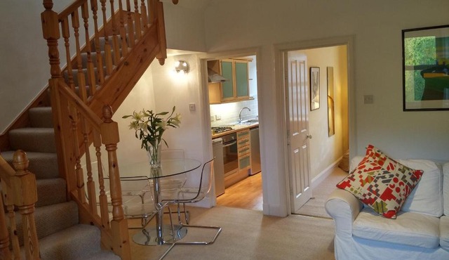 Beautiful Bright Colony Property