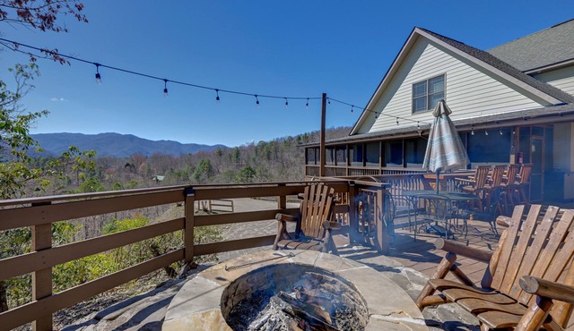 Beautiful Bryson City Home w/Hot Tub & Mtn Views!