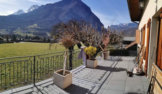 Beautiful building at the foot of the mountains, 15kms from Lake Annecy,