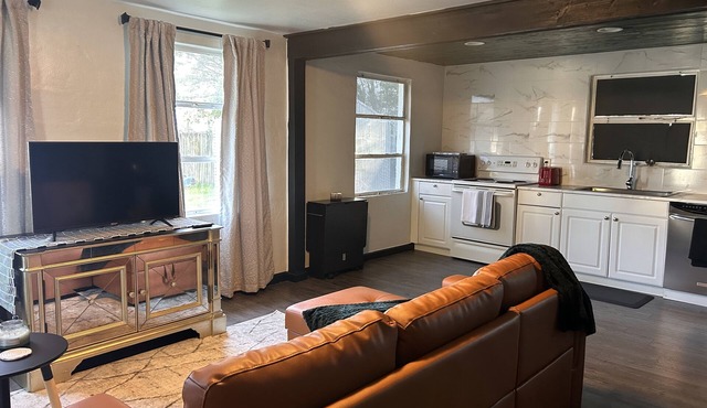 Beautiful Bungalow - 20 mins from Fort Rucker