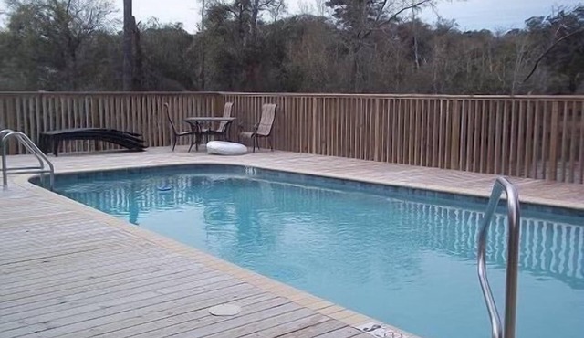 Beautiful Bungalow on Bon Secour River !