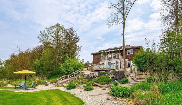 Beautiful Bungalow on Grand River in Fergus.