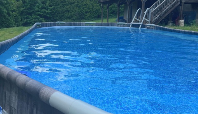 Beautiful Bunkie with pool on 5 acres